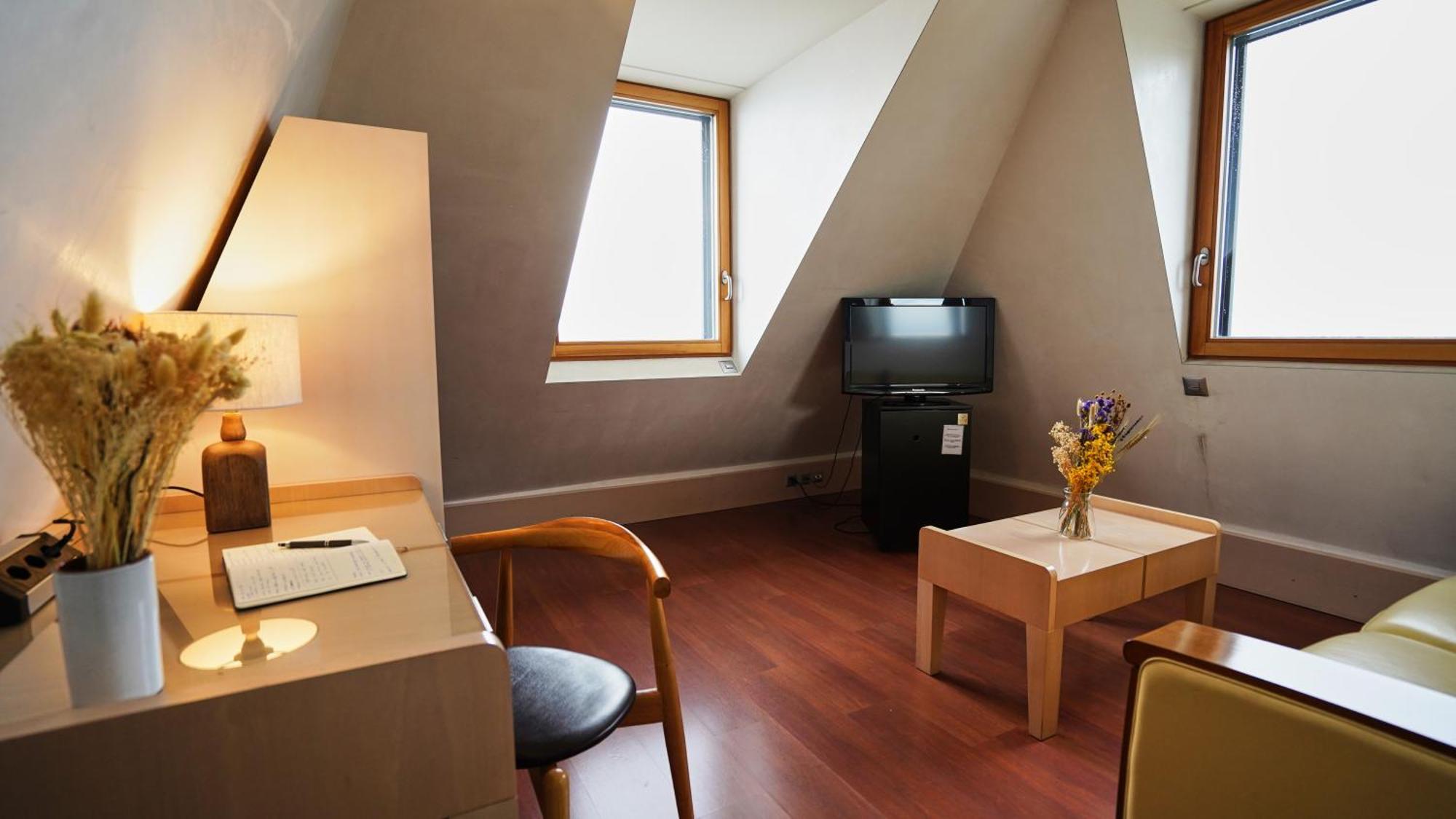 Hotel Real Nyon By Happyculture Bagian luar foto