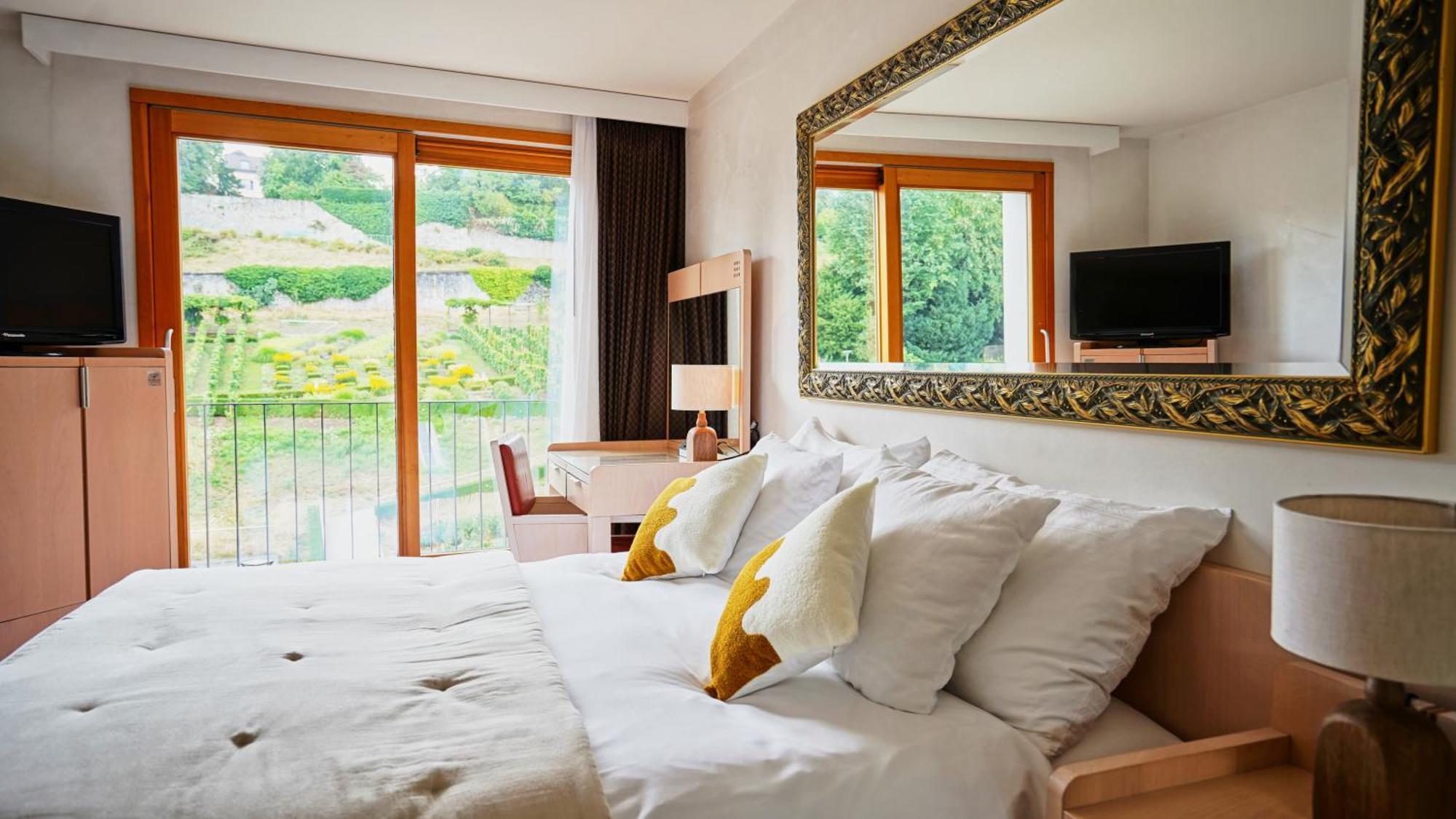 Hotel Real Nyon By Happyculture Bagian luar foto