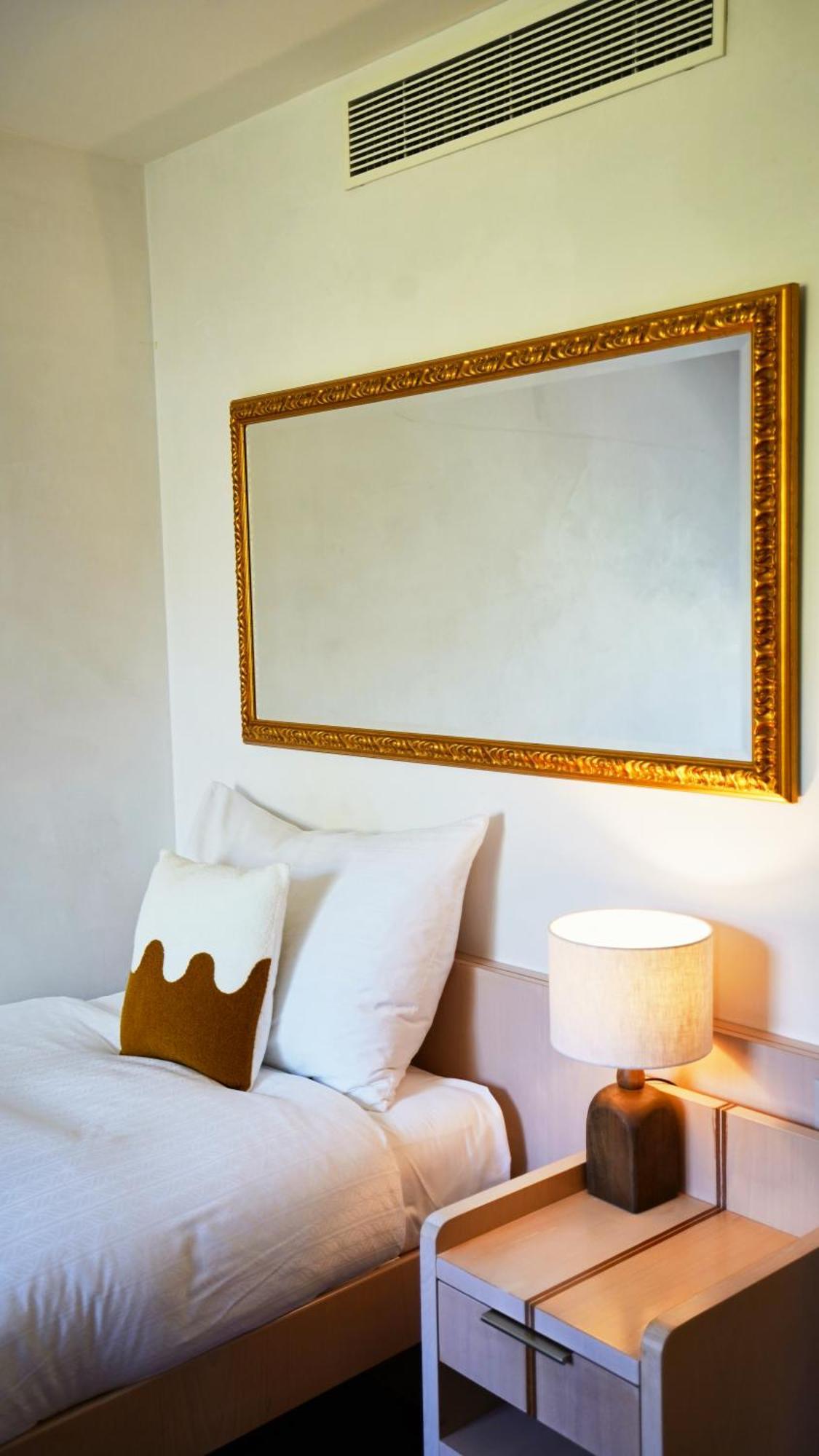 Hotel Real Nyon By Happyculture Bagian luar foto